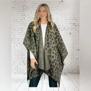 Woolrich Accessories Woolrich Grey Lana Leopard Print Blanket